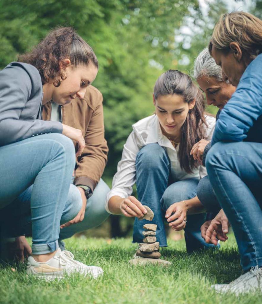 teams building durable nature race